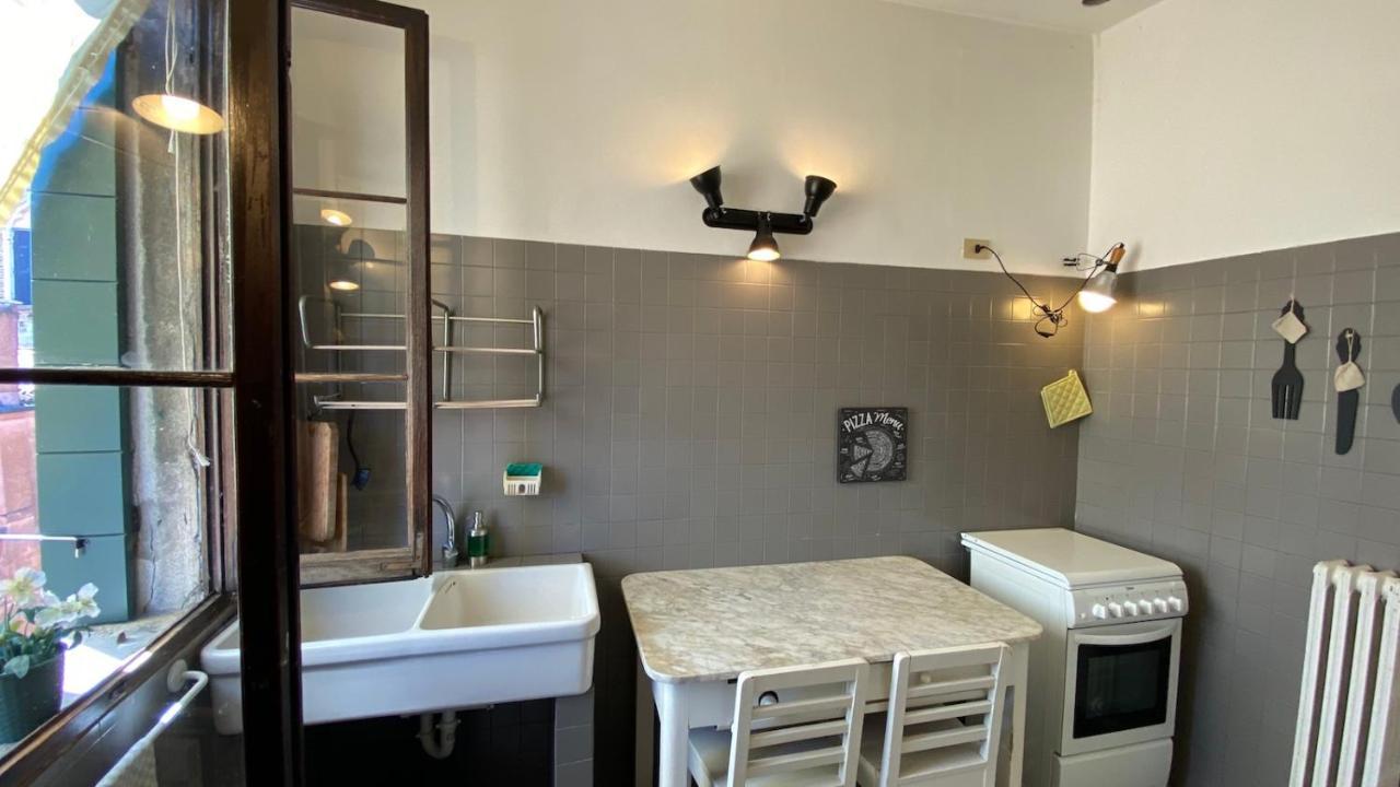 Ca' Romantica - Big Appartment At Accademia Venedik Dış mekan fotoğraf